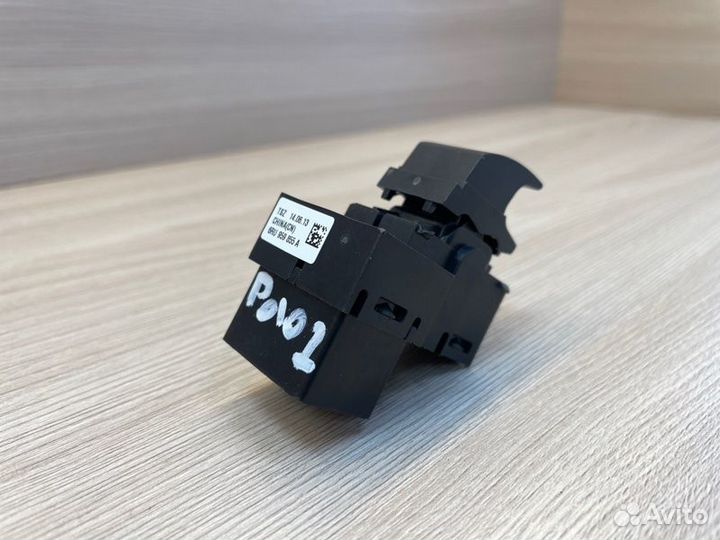 Кнопка стеклоподъемника задняя Volkswagen Polo