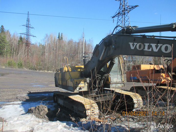 Гусеничный экскаватор Volvo EC360B LC, 2007