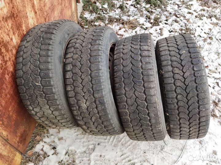 Yokohama Ice Guard F700Z 205/60 R16