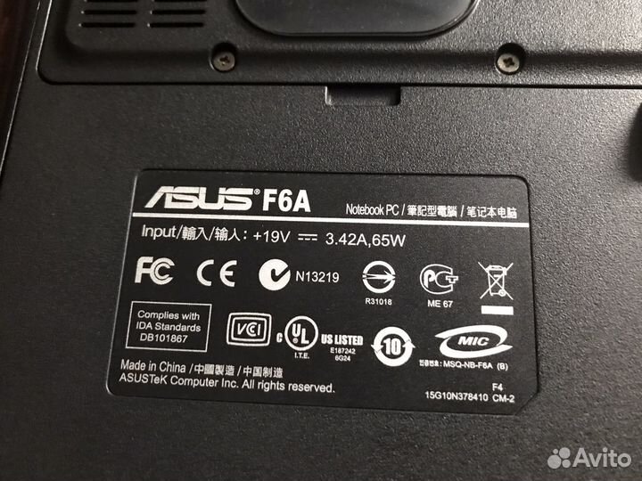 Ноутбук asus