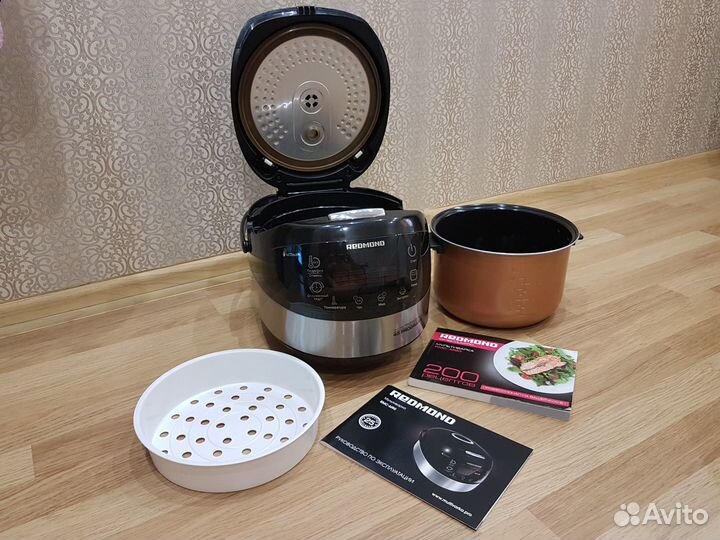 Мультиварка redmond rmc m90