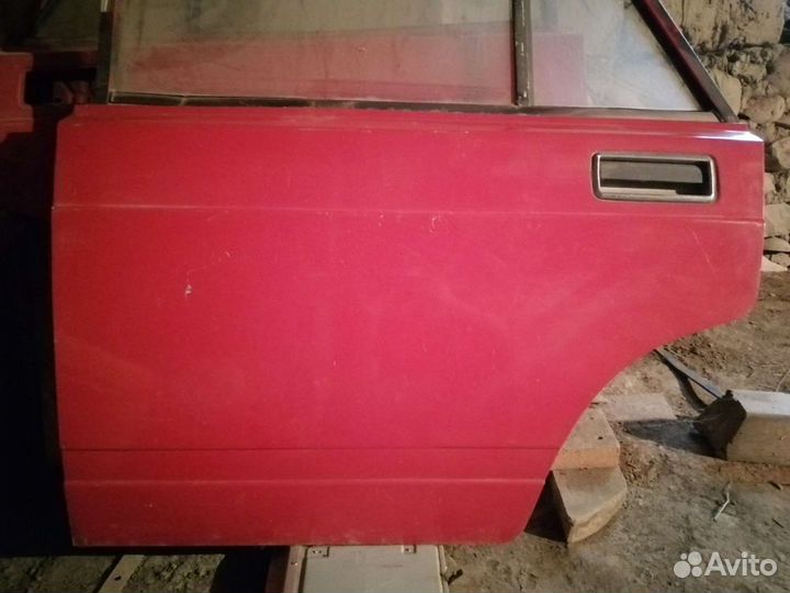 Продаю двери на Ваз 2107