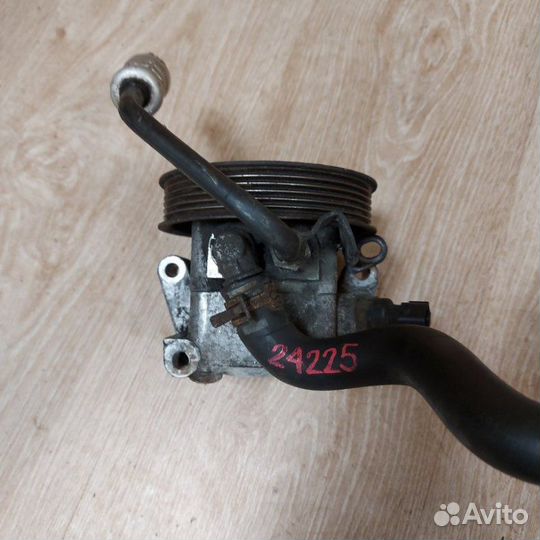 Насос гур Ford Focus hwda 2004-2011