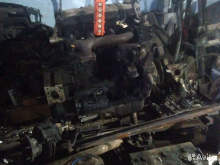 Продаю два мотора cummins 3.8