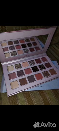 Коробка новых теней