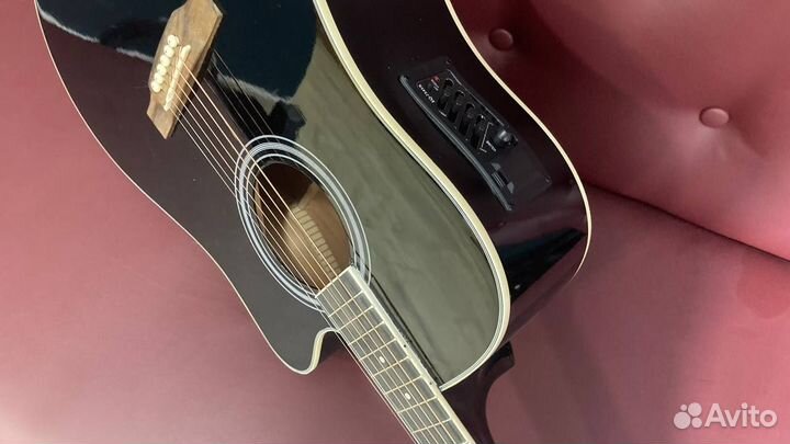 Гитара электроакустика