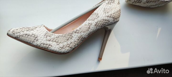 Новые туфли 37