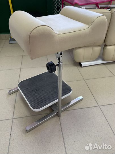Педикюрная подставка для ног бу
