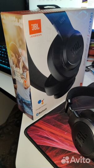 Беспроводные наушники JBL live 500BT