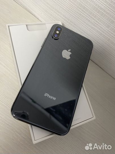 iPhone X, 256 ГБ