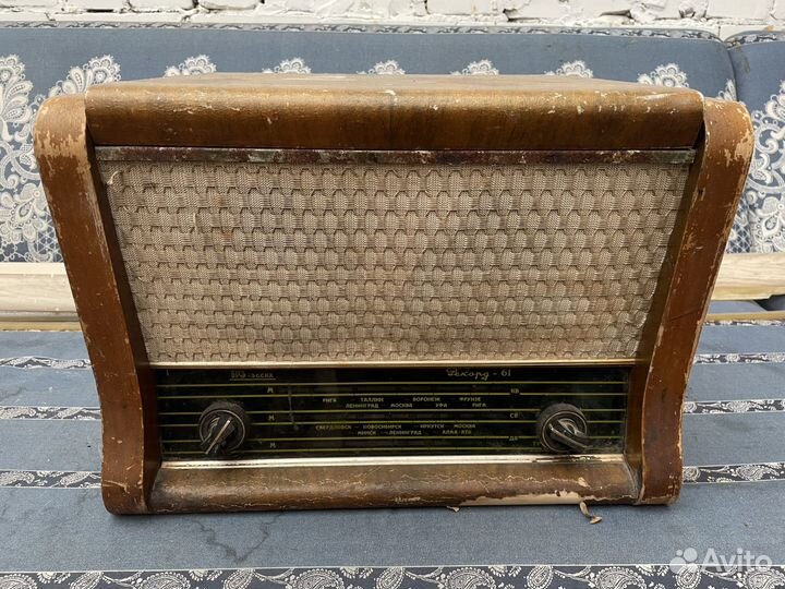 Радиола рекорд 61