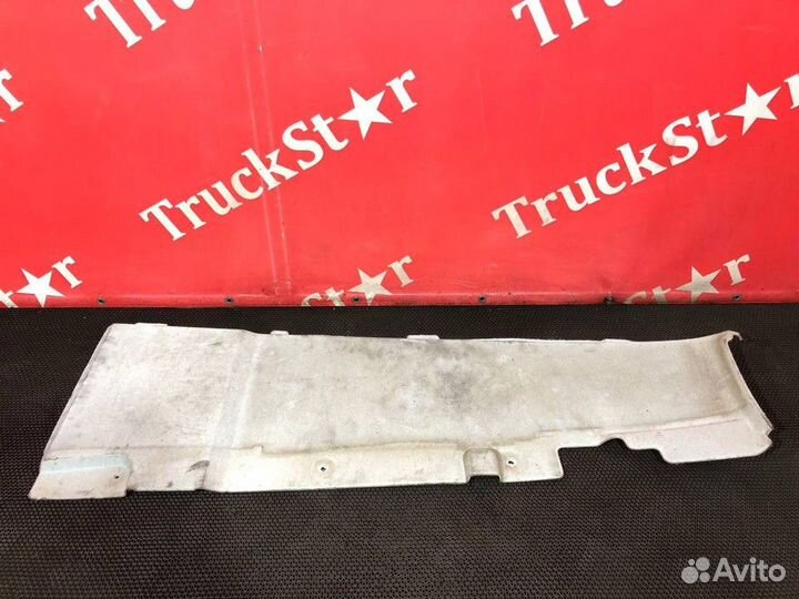 Обшивка салона левая Renault T