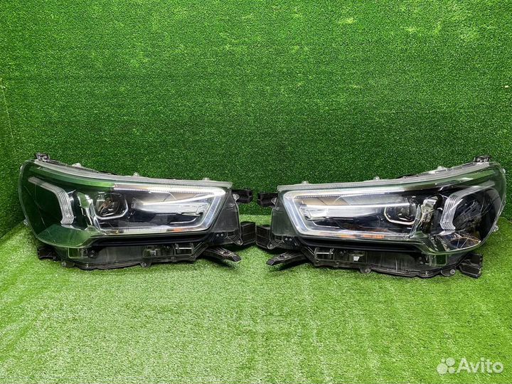 Фары toyota hilux 8 рестайлинг Black onix