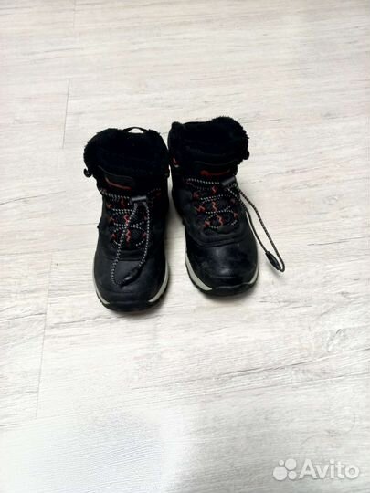 Зимние ботинки
