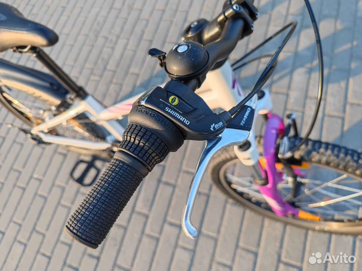 Велосипед 20 Specialized HotRock