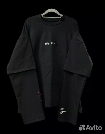 Лонгслив с двойным рукавом hikikomori