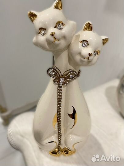 Фарфоровые статуэтки