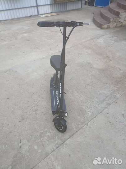 Продаю электроскутер