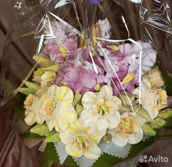 Букет из зефира. Нарциссы, ирисы, тюльпаны