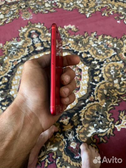 Мобильные телефоны бу iPhone 8