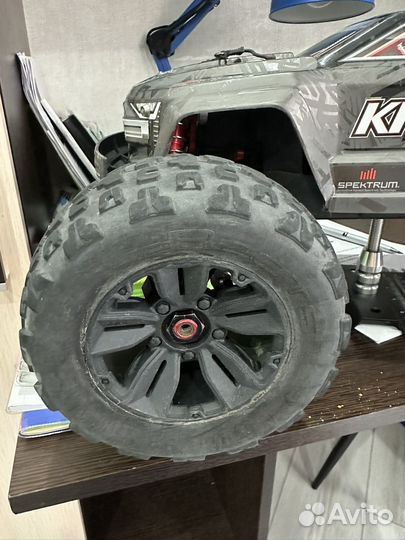 3 колеса Arrma kraton 6s exb copperhead 2