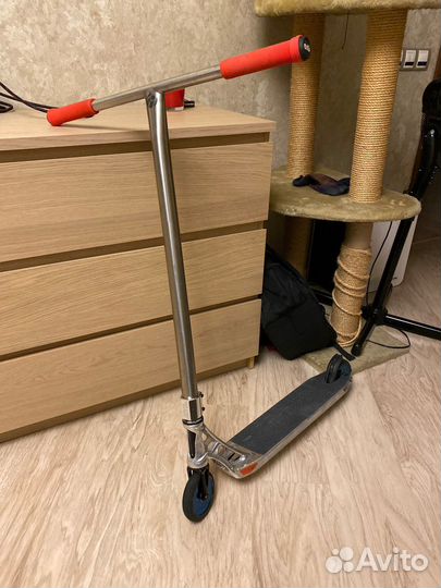 Трюковой самокат