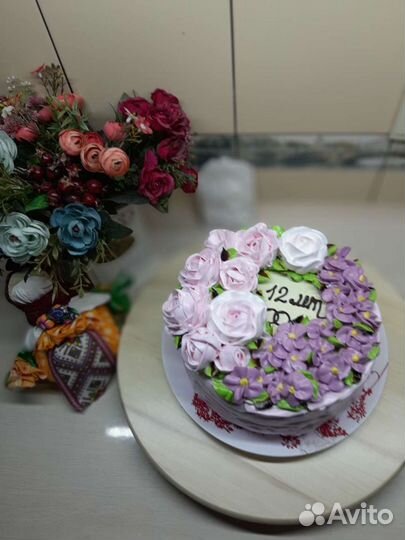 Торты, капкейки, зефир и букеты, меренга