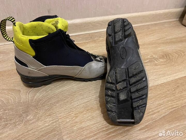 Лыжные ботинки 34 размер