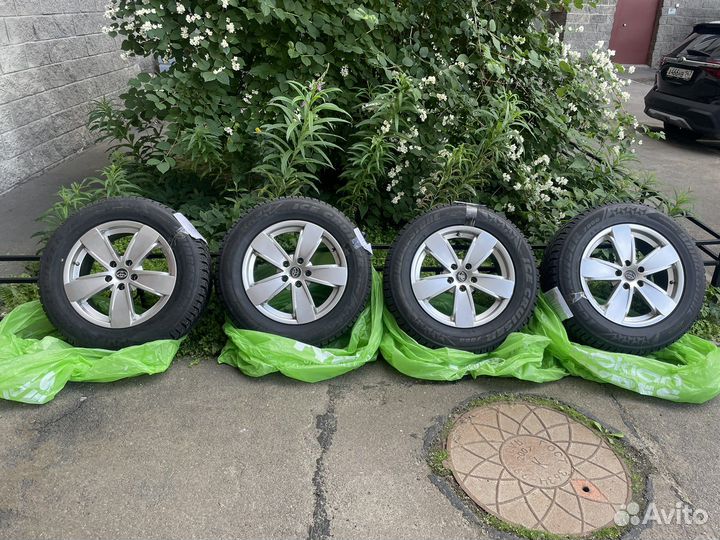 Колеса toyota rav 4 r17 зима 225/65