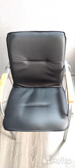 Офисный стул