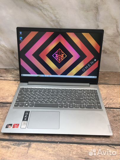 Lenovo ryzen 5 - 8cp 3.7gz, 15.6