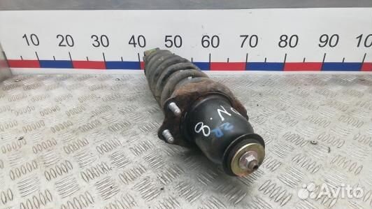 Стойка задняя правая toyota avensis T25 (GDN08SK01