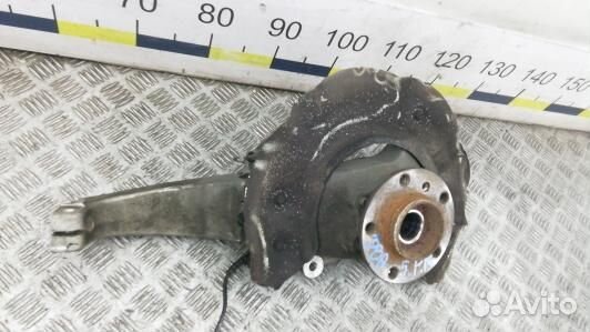 Ступица передняя правая BMW 5 F10/F11 (3BA05N901)