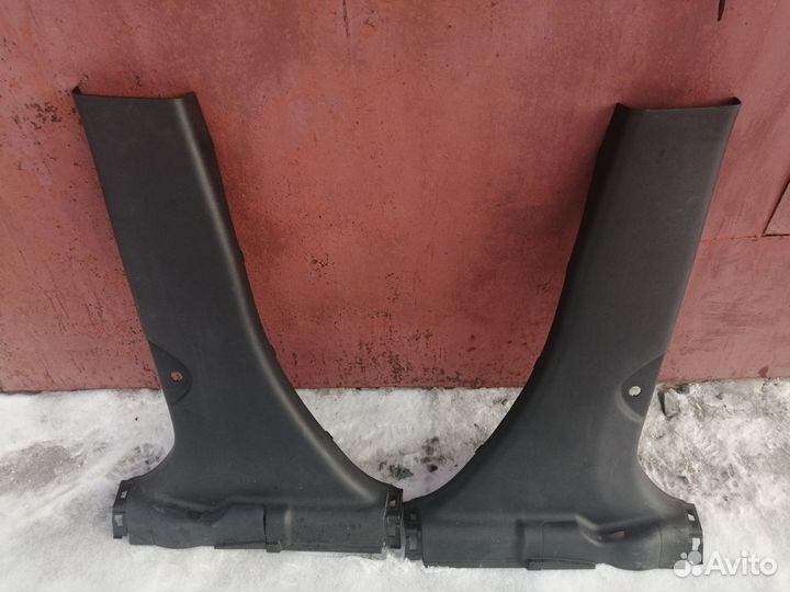 Обшивка накладка двери салона Honda CR-V 3