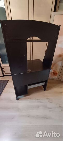 Компьютерный стол бу школьнику