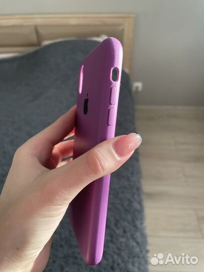 Чехол на iPhone