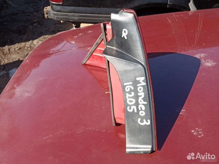 Фонарь правый Ford Mondeo 3