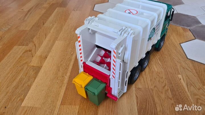 Bruder мусоровоз маn