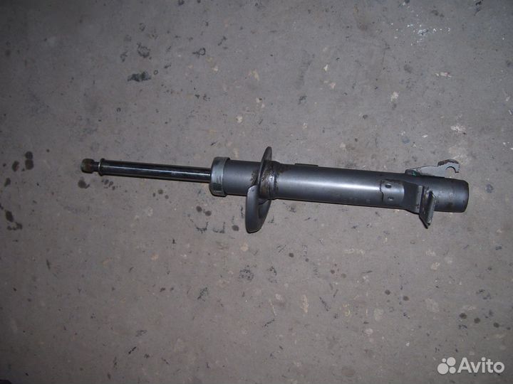 Форд фьюжен стойка правая