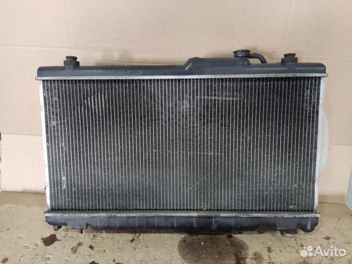 Радиатор двс Subaru Legacy wagon BH5