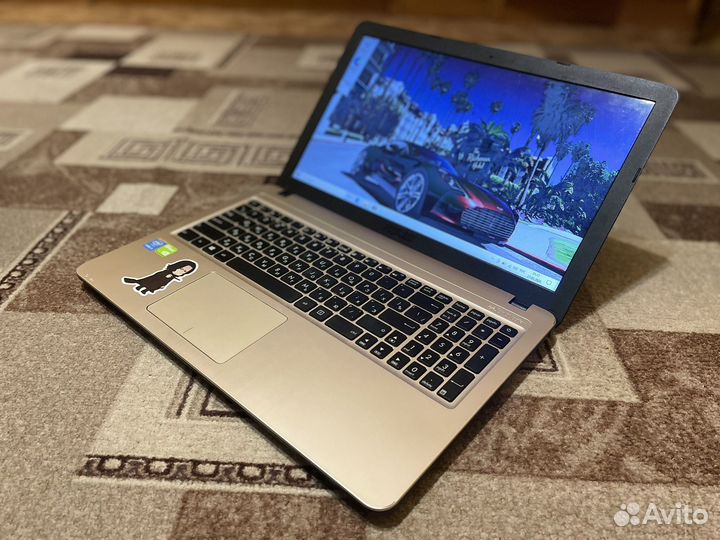 Мощный Ноутбук Asus i3-5005u/GeForce 920m
