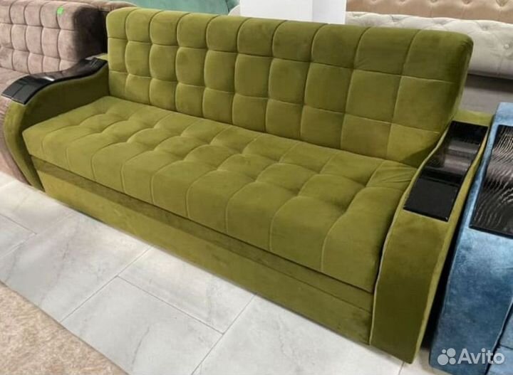 Прямой диван в наличии не б/у