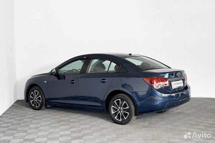 Chevrolet Cruze 1.8 AT, 2011, 127 000 км
