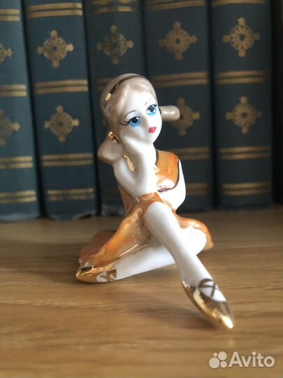 Фарфоровые статуэтки