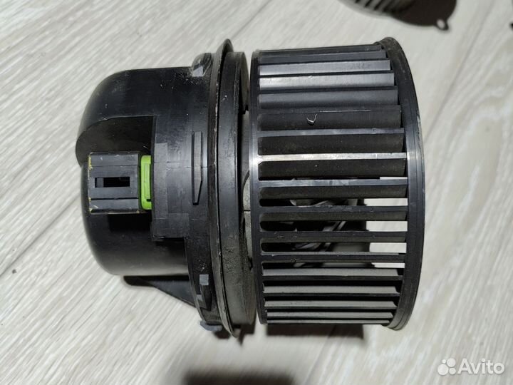 Моторчик отопителя ford focus 2 / 3 mondeo 4