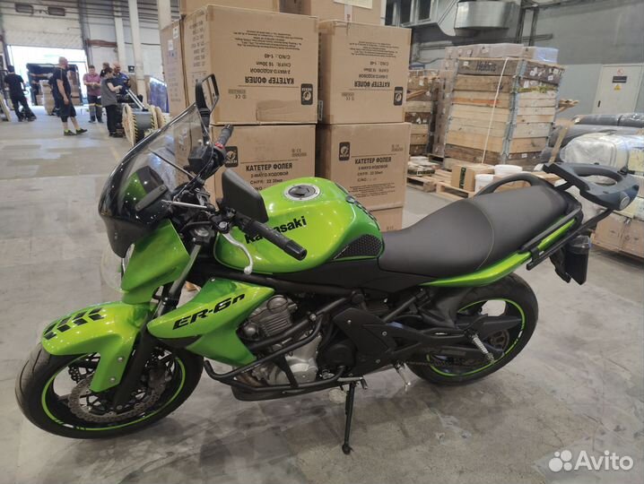 Kawasaki er-6n