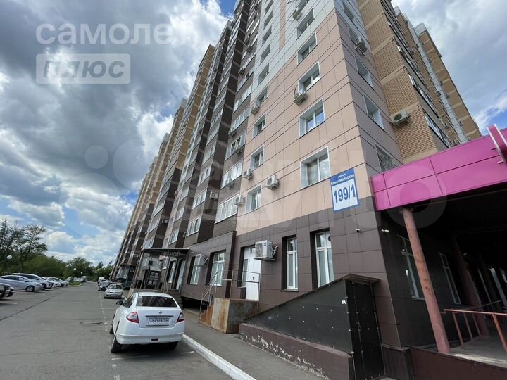 3-к. квартира, 60 м², 2/17 эт.