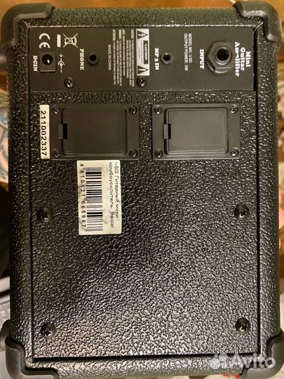 Гитарный мини комбоусилитель belcat