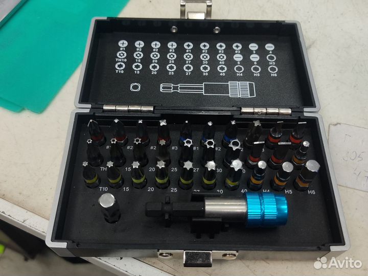 Набор бит и магнитный адаптер (32 предмета) gross