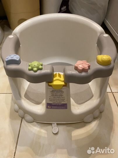 Стульчик для купания kidfinity